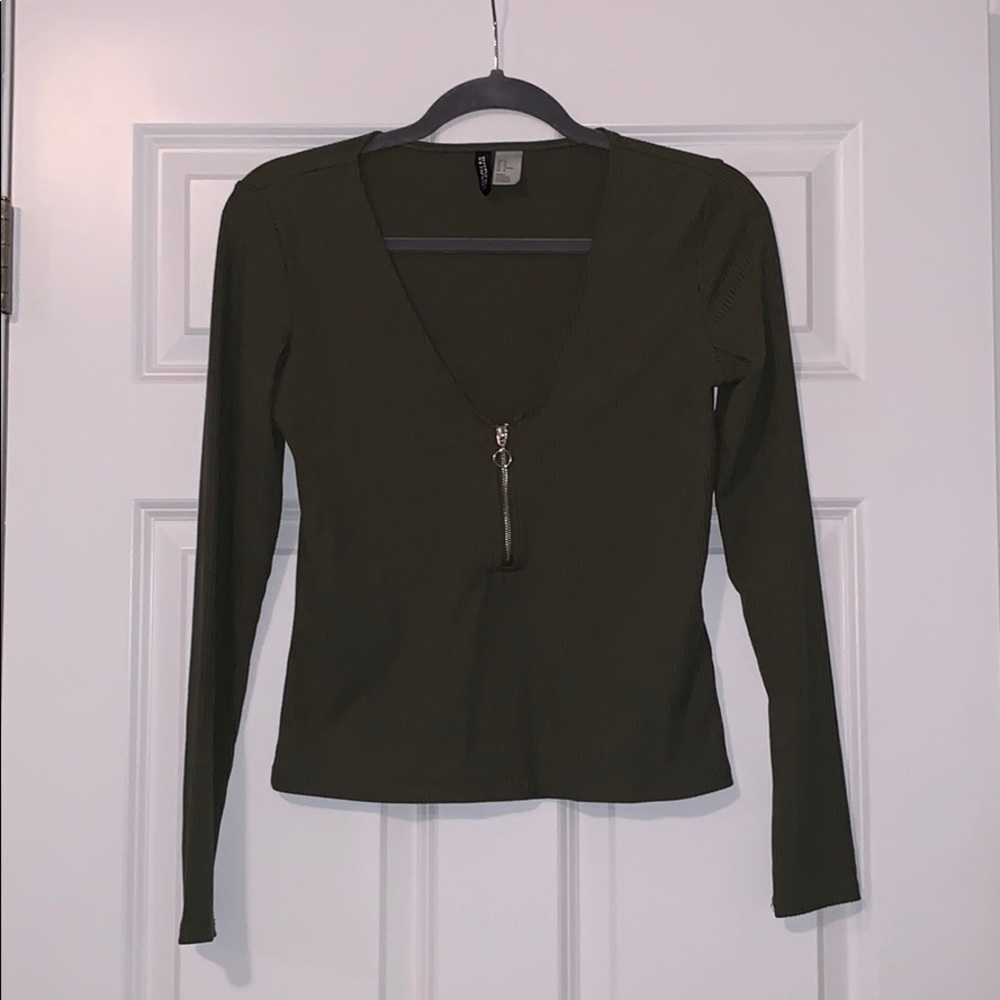 H&M Long Sleeve Olive Green Crop Top